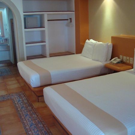 Hotel Villa Mexicana Zihuatanejo Luaran gambar